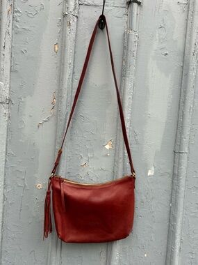 Margot New York camel Leather Hobo, 12”x9”x2.5”